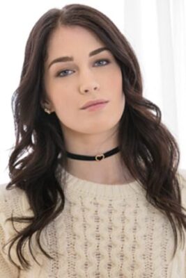 Evelyn Claire – إيفيلن كلاير